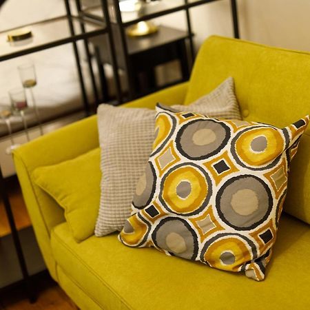 Stylish Flat In The Heart Of Historical Center Apartment Timisoara Ngoại thất bức ảnh