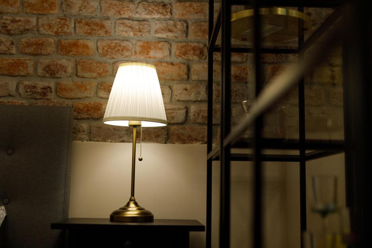 Stylish Flat In The Heart Of Historical Center Apartment Timisoara Ngoại thất bức ảnh