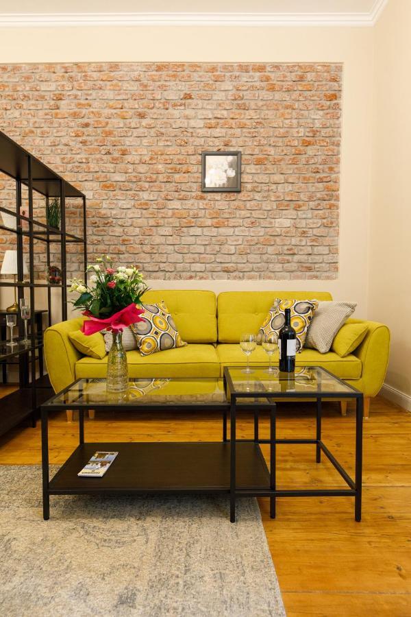 Stylish Flat In The Heart Of Historical Center Apartment Timisoara Ngoại thất bức ảnh