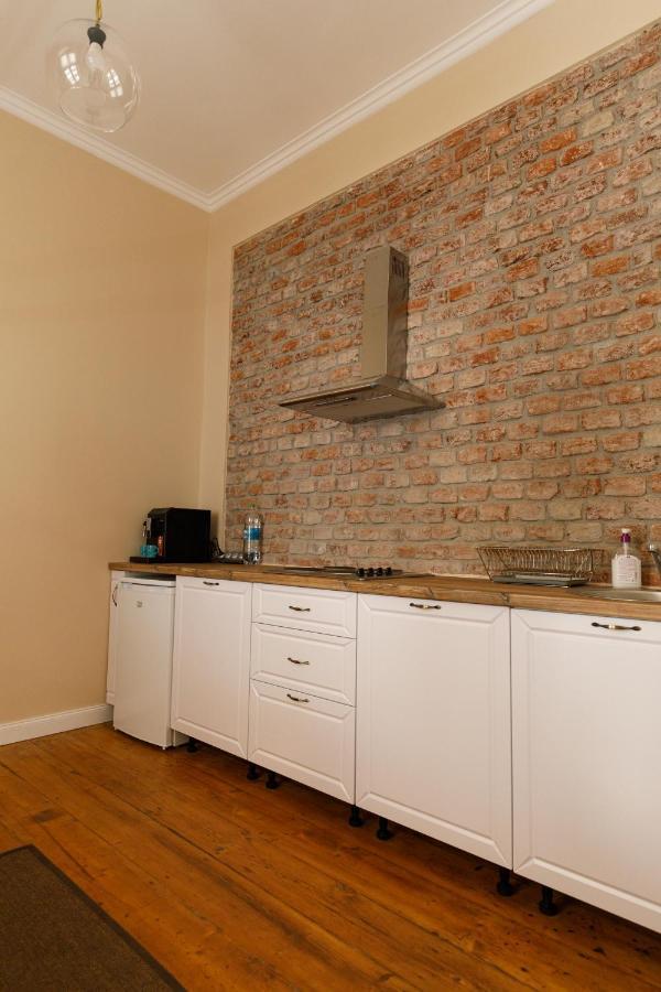 Stylish Flat In The Heart Of Historical Center Apartment Timisoara Ngoại thất bức ảnh